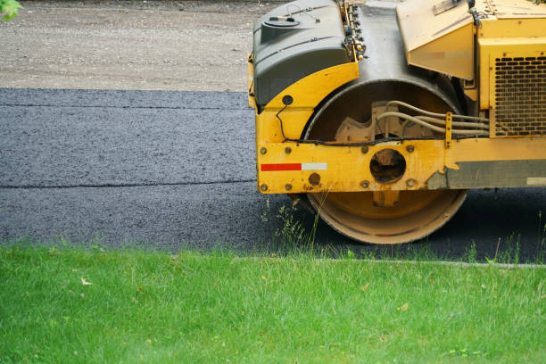 Best Driveway Paving Contractor  in , UT